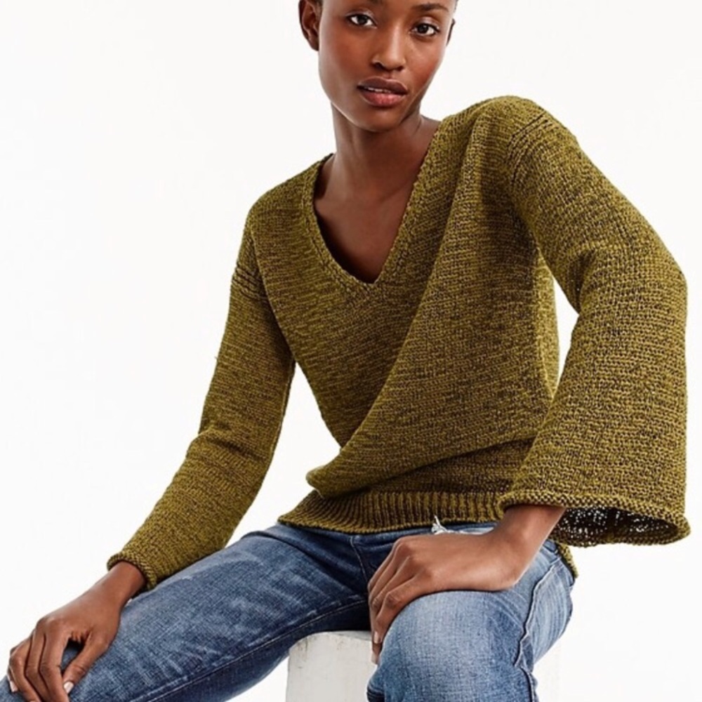 J Crew Bell Sleeve Sweater in Navy XS